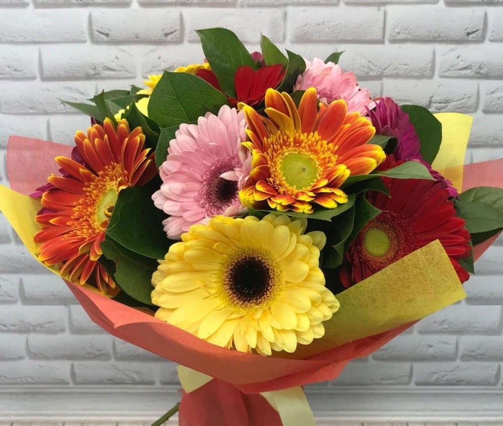 Букет цветов из: Герберы в Демино