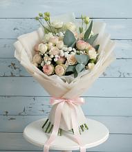 Букет цветов из:  Розы и Лизиантусы #REPLACE_PRED# Демино