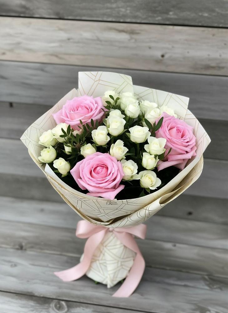 Букет цветов из: Розы в Демино