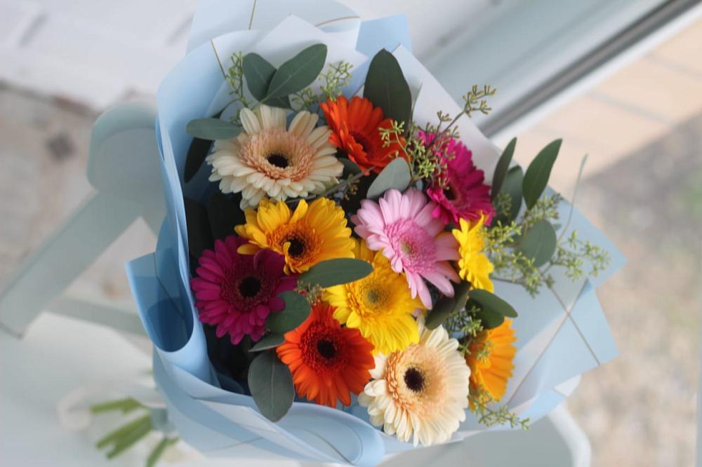 Букет цветов из: Герберы в Демино