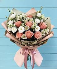 Букет цветов из:  Розы, Альстромерии и Лизиантусы в Демино