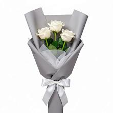 Букет 3 белые розы в Демино