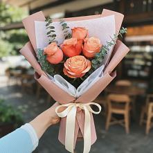 Букет цветов из:  Розы в Демино