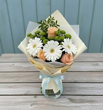 Букет цветов из:  Герберы, Розы и Хризантемы в Демино
