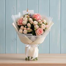 Букет цветов из:  Розы в Демино